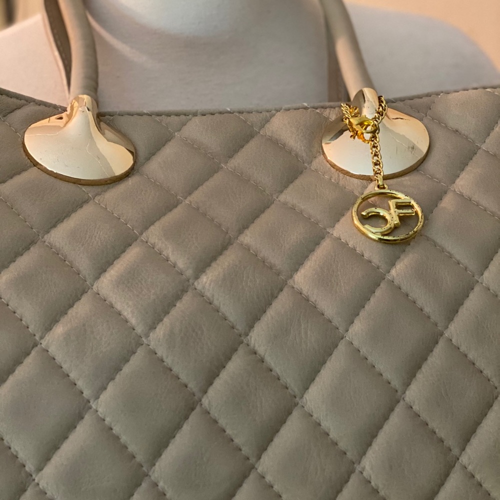 Carla Ferreri Quilted leather bag